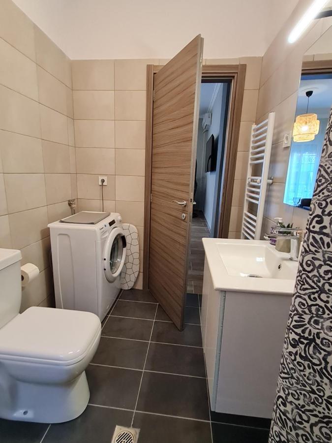 Trikala Easy Living B3 Kai B4 Apartment Exterior photo